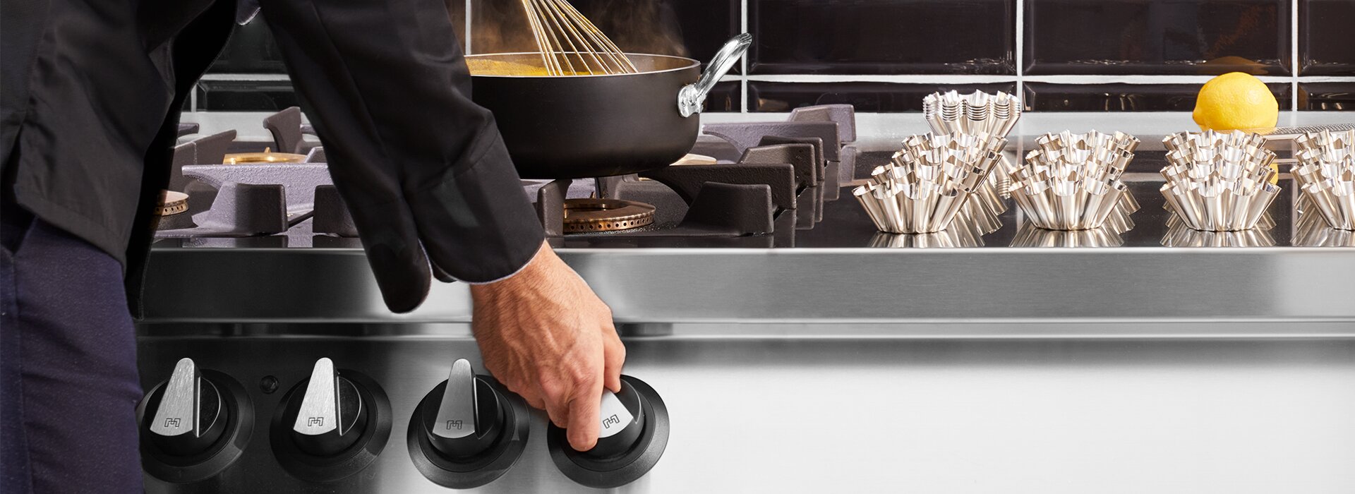 Fun series control knobs detail